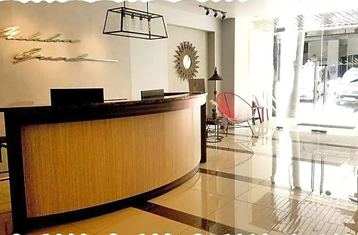 Malabon Grand And Events Place 호텔 3*